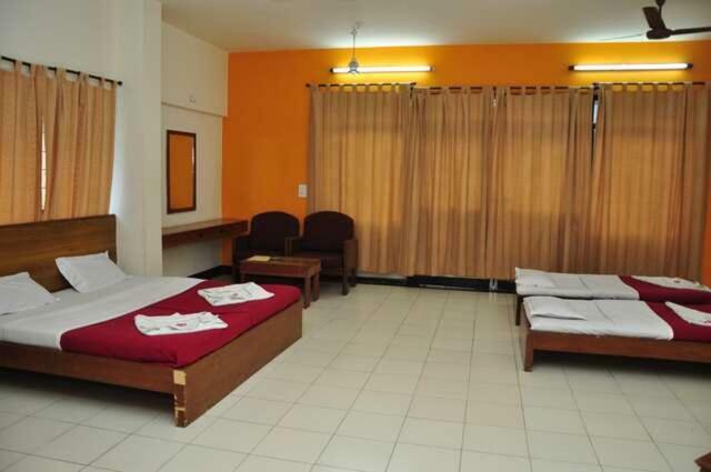 Hotel Manorath Nashik Εξωτερικό φωτογραφία
